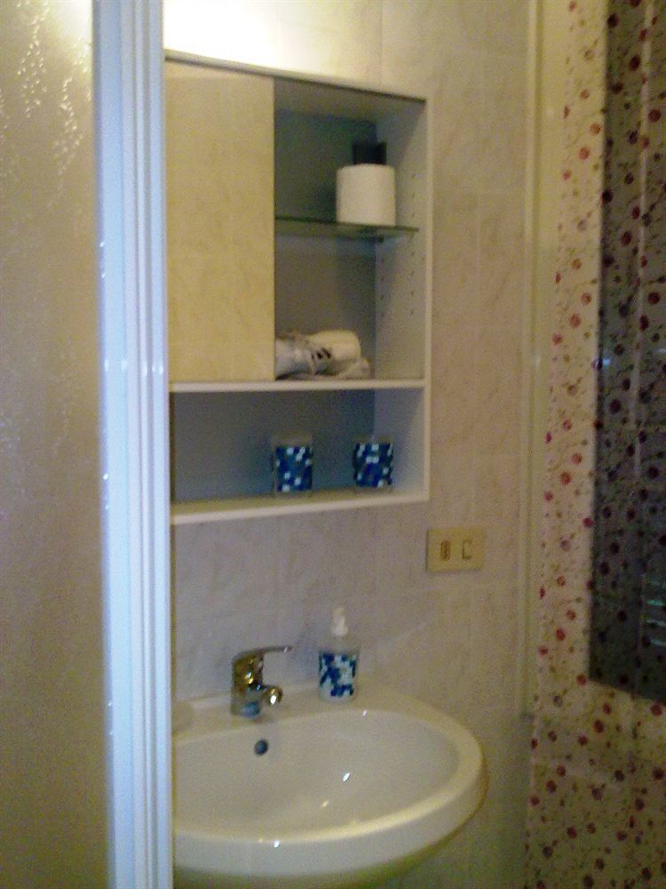 Gigi Holiday Rooms Ρώμη Εξωτερικό φωτογραφία