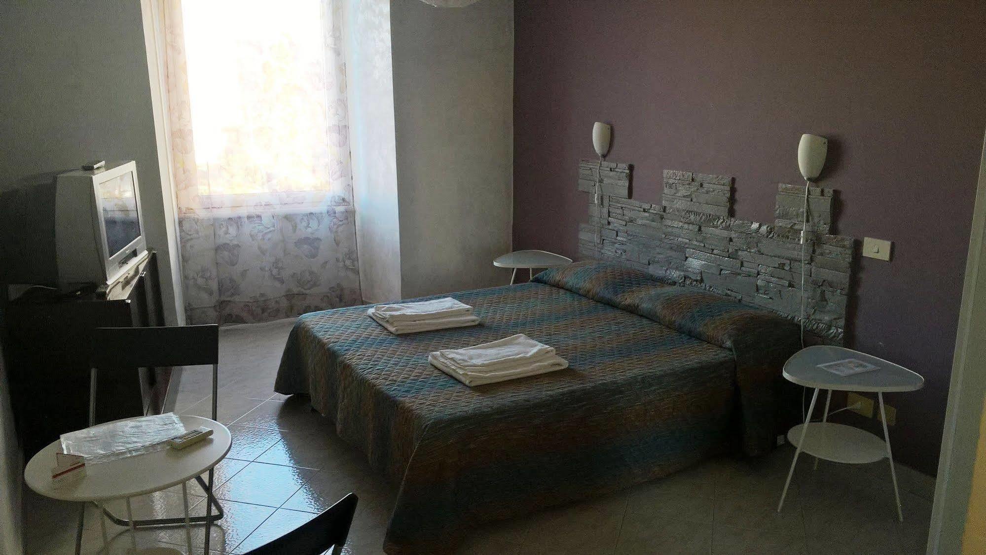 Gigi Holiday Rooms Ρώμη Εξωτερικό φωτογραφία
