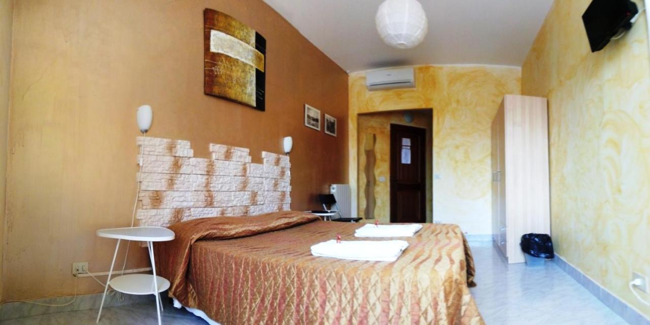 Gigi Holiday Rooms Ρώμη Εξωτερικό φωτογραφία